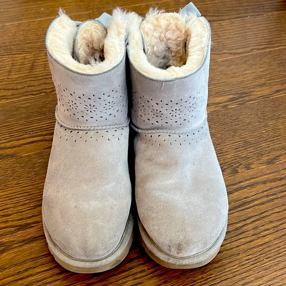 UGG women’s boots size 7 gray